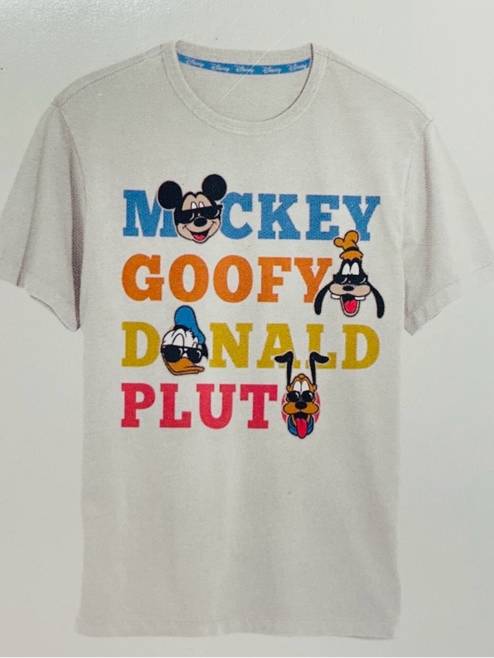 NWT! Disney Mickey & Friends Adult Disney Family T-shirt Embroidered Size XL